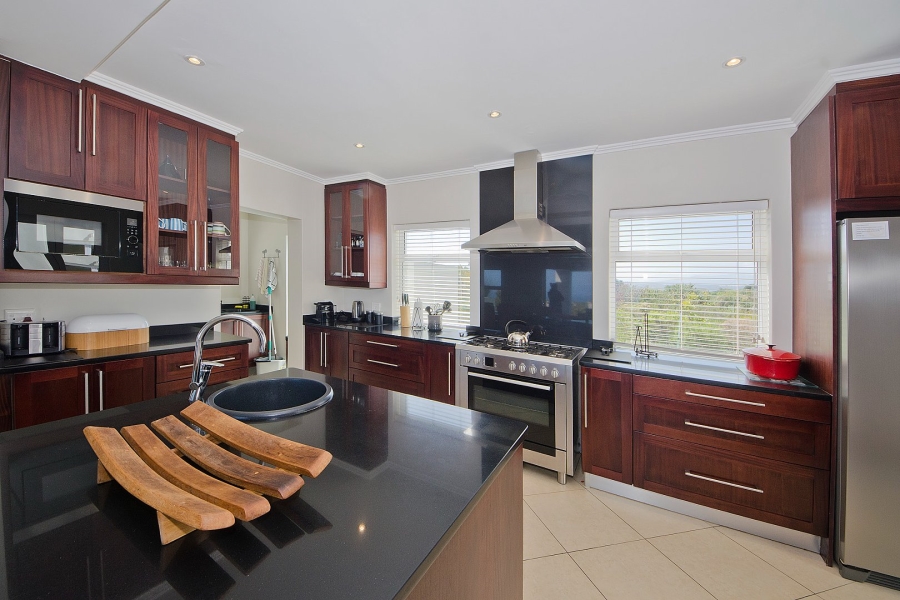 5 Bedroom Property for Sale in Pezula Golf Estate Western Cape